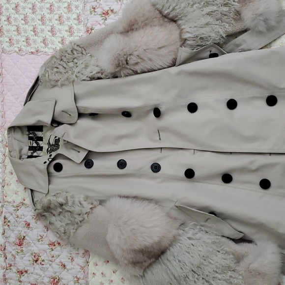 5K Burberry London runway aviator trench coat fox lamb fur quilted plaid US 2 4 - Picture 7 of 17